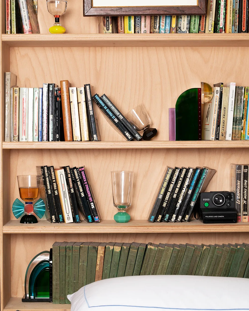 Soho Book End
